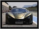 Marussia B2, Tor, Przód, Test